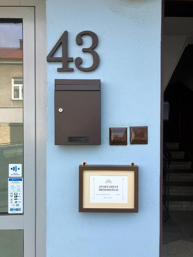 Apartament Srodmiescie Кросно Экстерьер фото
